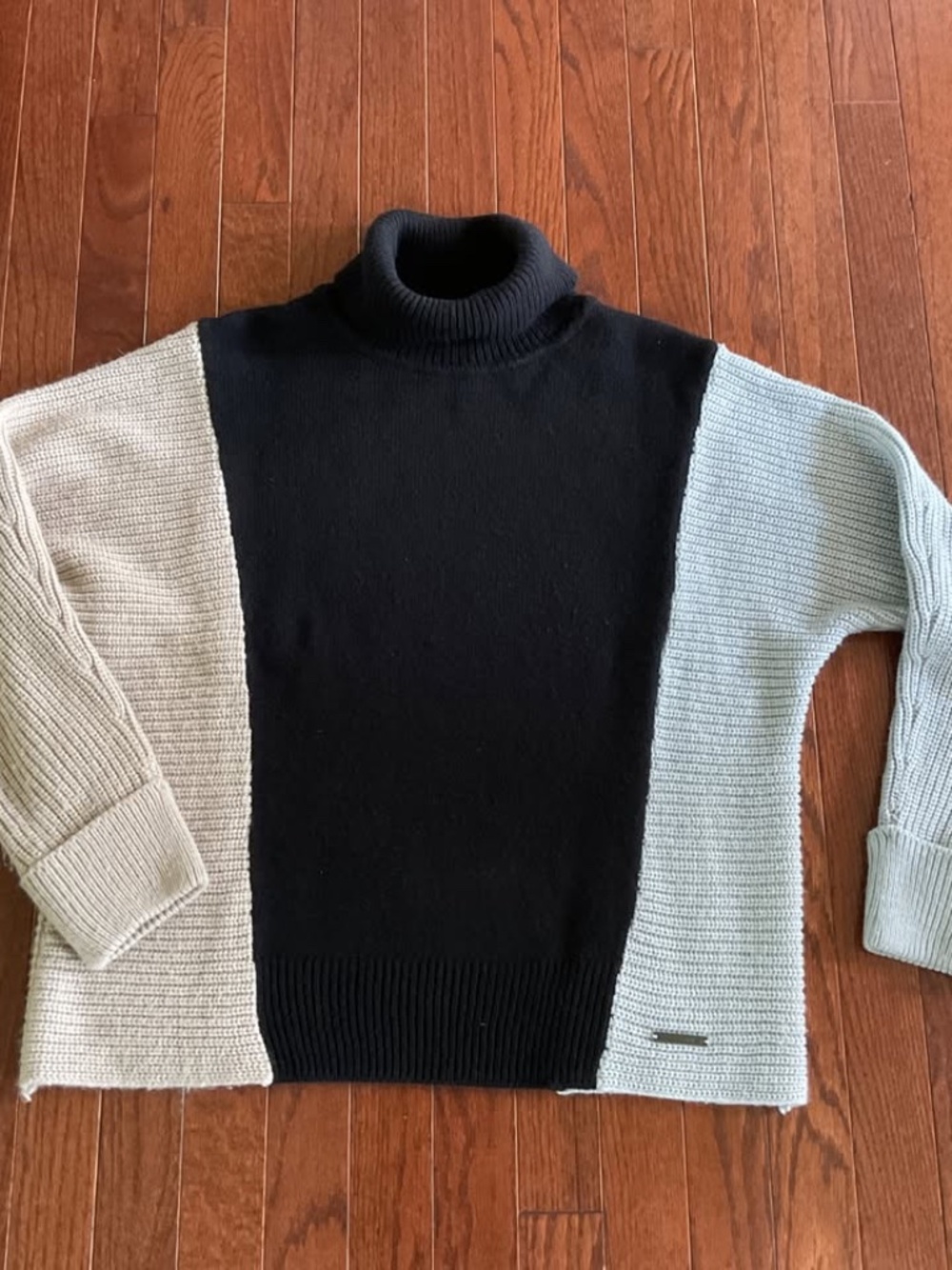 Jones New York Color-Blocked Turtleneck Sweater